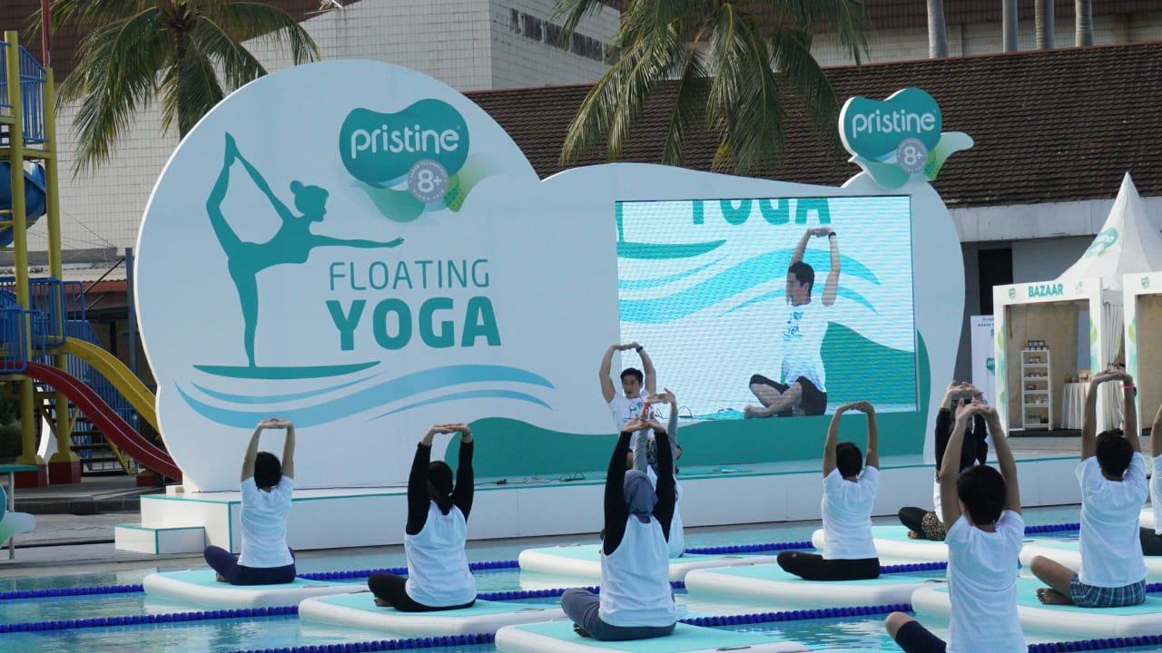 Sensasi dan Tantangan Tersendiri Bagi Floating Yoga