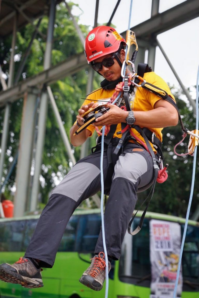 WhatsApp Image 2018-10-23 at 3.32.39 PM (1) WhatsApp Image 2018-10-23 at 3.32.39 PM (1)