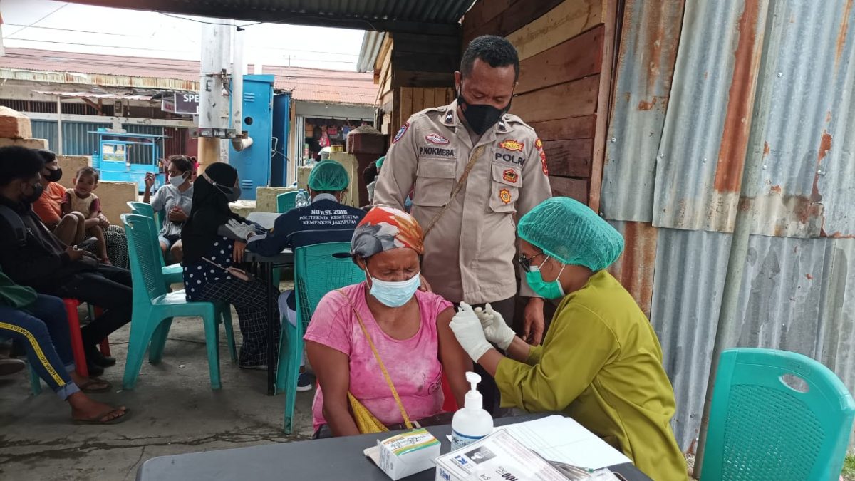 Jelang PON XX, YTBN Dan Polri Kerjasama Percepat Vaksinasi Di Papua