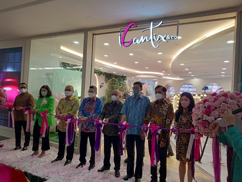 iCantix & Co. Resmi Buka Store Perdana