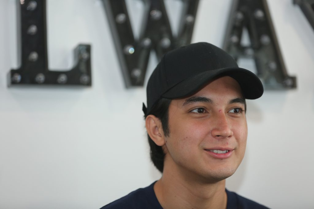 Syuting WeTV Original Mozachiko, Junior Roberts Baku Hantam dengan Yesaya