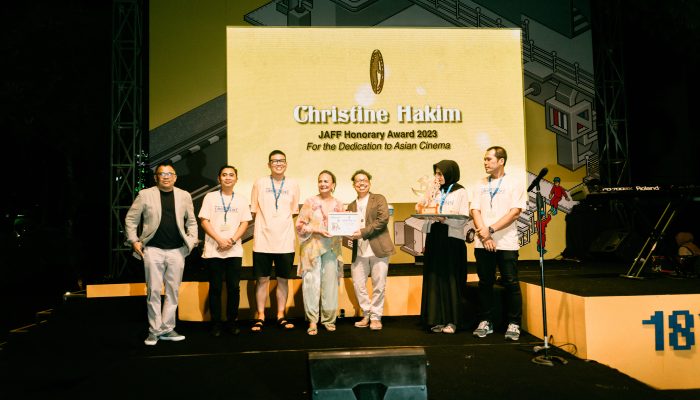 Christine Hakim Raih Honorary Award JAFF 2023