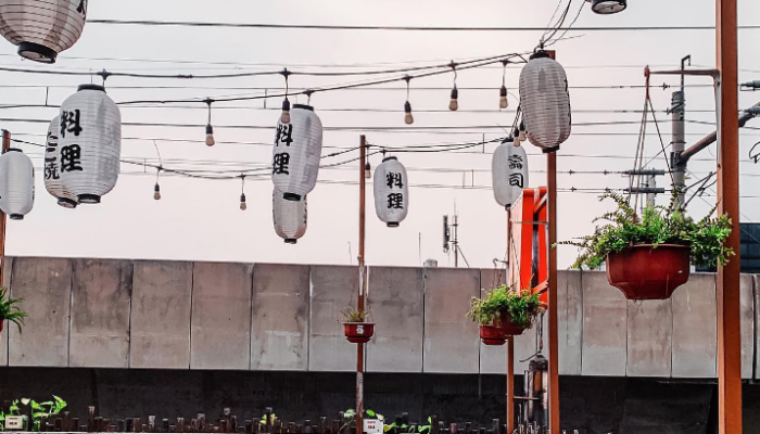 Tempat Nongkrong Asyik Khas Jepang di Sore Ikazaya Fatmawati