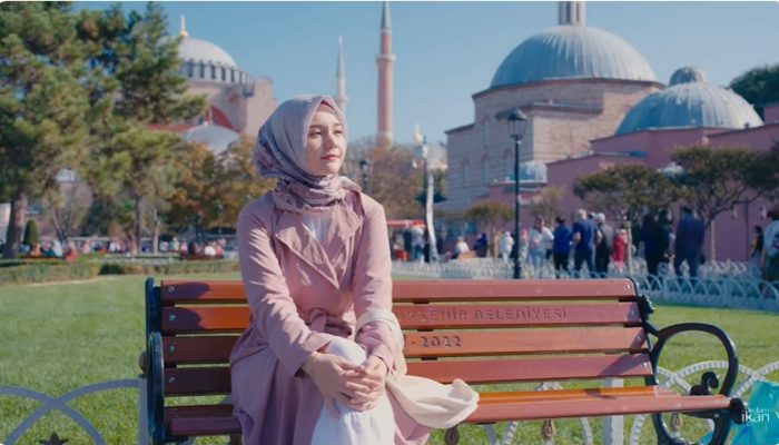 Review: Mungkin Esok Lusa Atau Nanti, Saat Jodoh Tertahan Janji