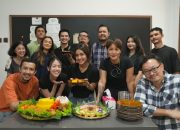 Pernikahan Arwah (The Butterfly House) Tandai Proses Syuting dengan Potong Tumpeng
