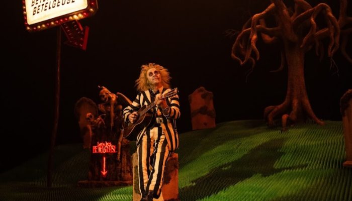 Review: Beetlejuice Beetlejuice, Masa Lalu akan Cinta dan Dendam yang Belum Selesai
