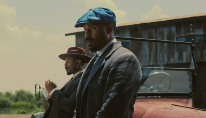 Review: Sinners, Saat Sejarah Dua Klan Terbalut Teror Vampire