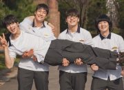 Review: First Ride, Dibalik Perjalanan Pertama 3 Sahabat dan 1 Bantal Yang Tak Terduga