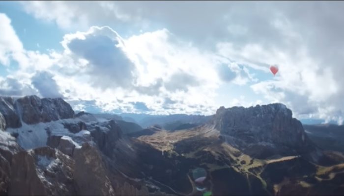 Review: Turbulence (2026), Ketika Perjalanan Romantis Berubah Menjadi Labirin Horor yang Tak Terelakkan