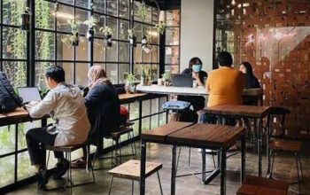 Work-Life Balance Makin Kabur, Gen Z Hadapi Fenomena “Work-Life Blur”